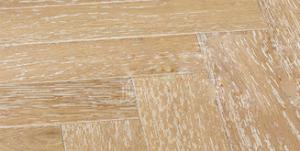 China wire brushed oak engineered hardwood flooring wholesale