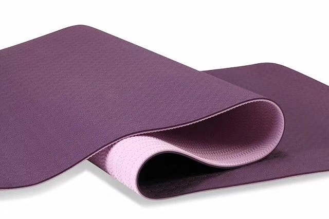 Indoor Kids Gymnastics Mat / Yoga Mat Roll Customized Color ISO 9001 Certificate