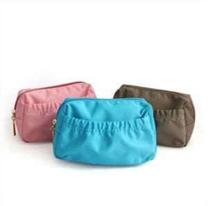 China Polyester Makeup Organizer Pouch / Custom Cosmetic Bags Multi Pocket wholesale