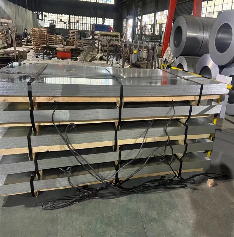 Zinc Coating Iron Sheet Z80 Galvanized Steel Plate Length According to clients request Corrosion Resistance Tolerance ±1%