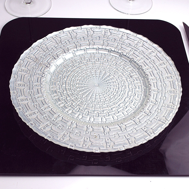 China High Quality Color Decoration Glass Charger Plate for Dinnerware