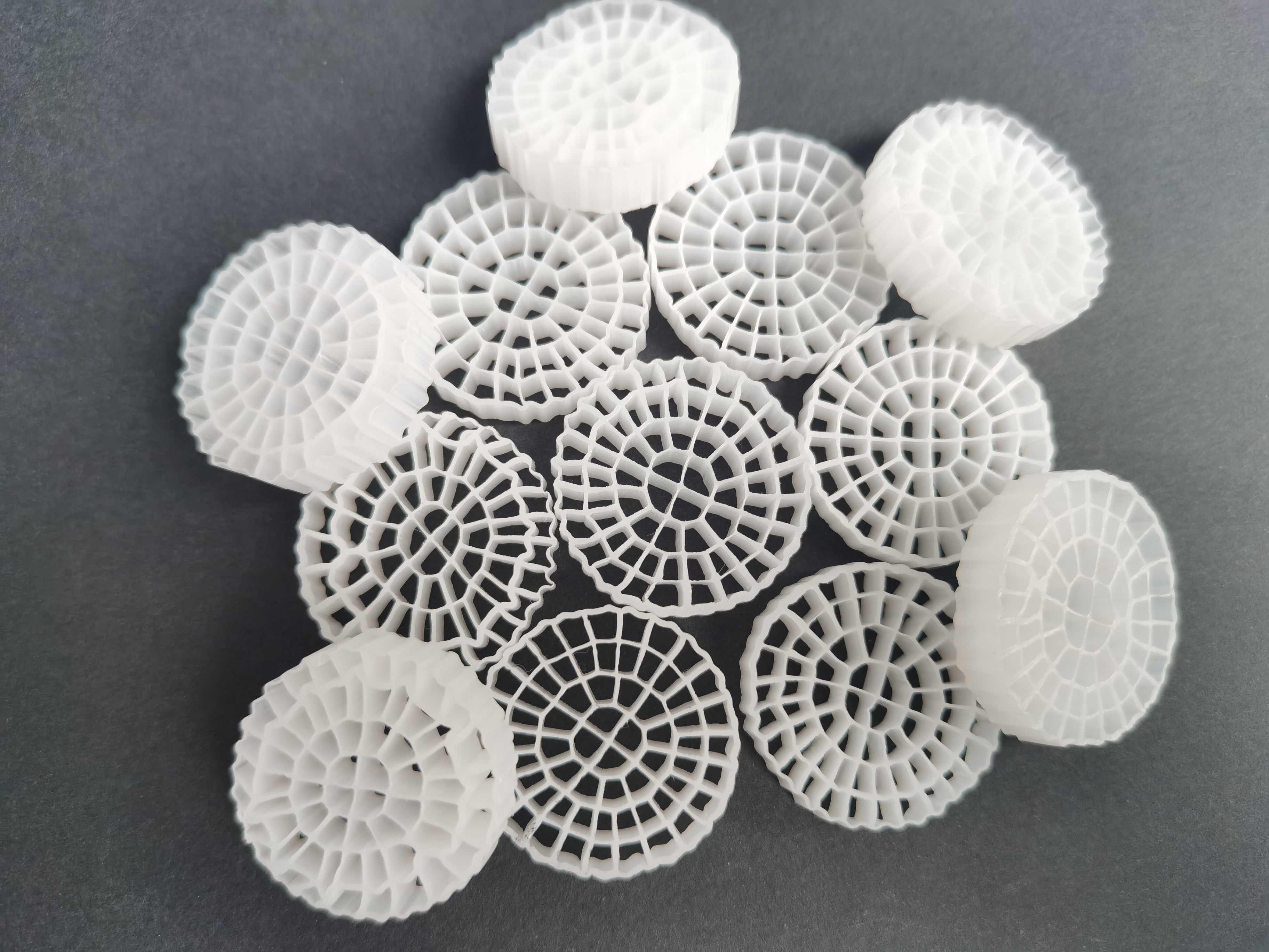 Moving bed packing/ fluidized bed packing