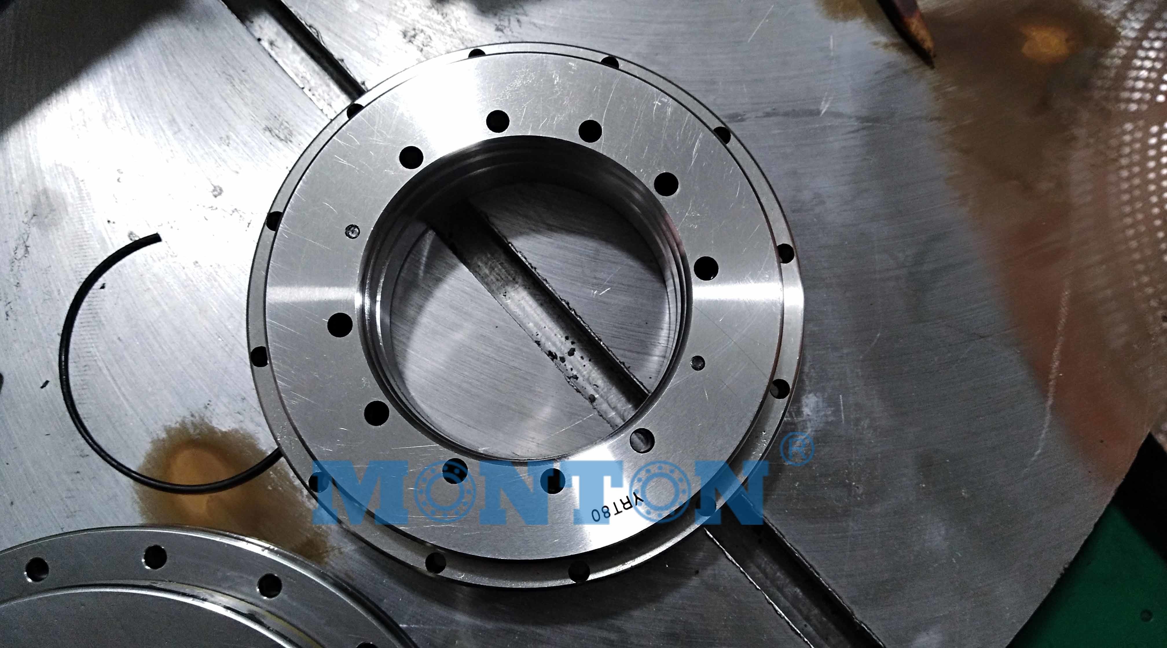 YRT200 yrt rotary table bearings factory