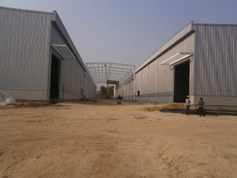H Beam Pre Engineering Steel Building Steel Structure Industrial Warehouse Construction