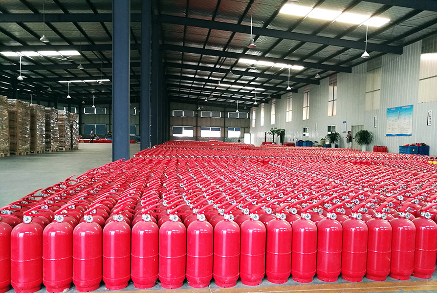 Factory direct selling 4kg BSI EN3 certificated dry powder fire extinguisher