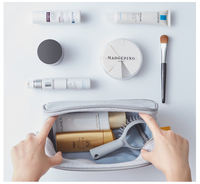 Dust Proof Portable Women'S Travel Cosmetic Bag Organizer