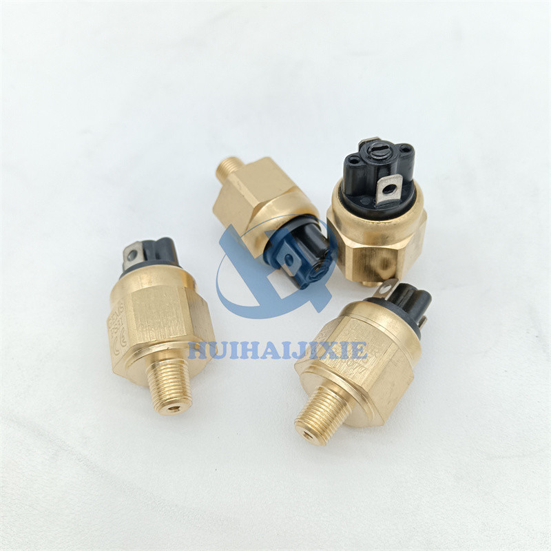 Excavator Parts 150/0.9 Bar Oil Pressure Sensor 20316268077 for Excavator Pressure Switch 203-16268077