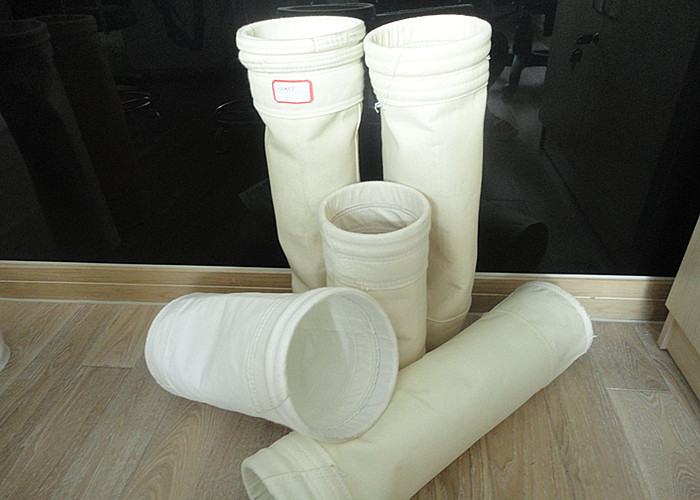 Industrial 4.5mm Dust Filter Cloth Membrane Coated for Air / Liquid Filtration 500gsm