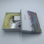 157gsm Art Paper Rigid Cardboard Gift Boxes Spot UV Perfumes Packaging