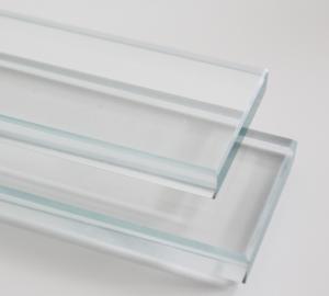 China Ultra Clear low iron float glass 6mm 8mm 10mm 19mm wholesale