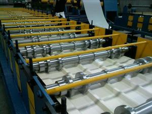 China 18 - 20 Stations Metal Roof Roll Forming Machine Chain Drive wholesale
