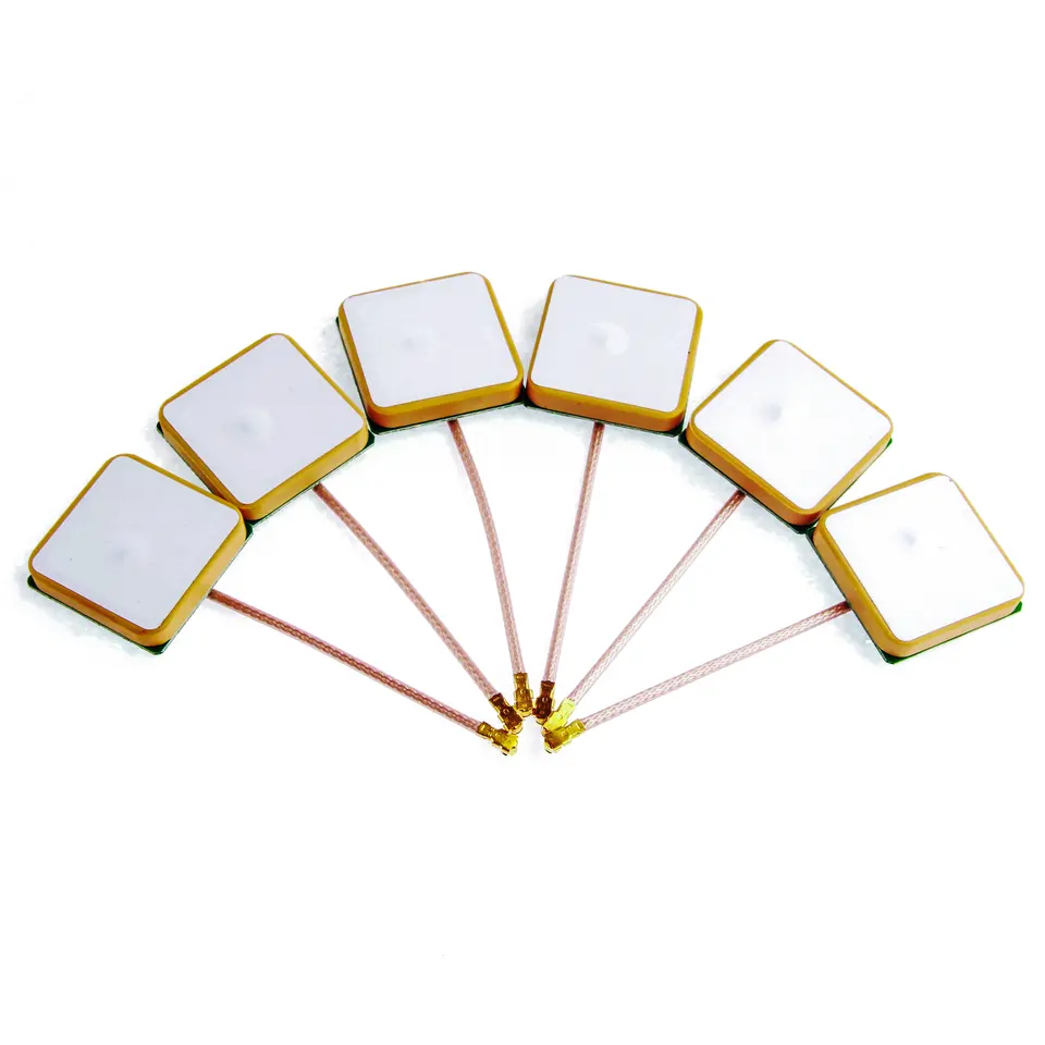 50 Ohm Impedance 25x25x4mm Internal GPS Antenna for 1575.42MHz GPS Positioning System