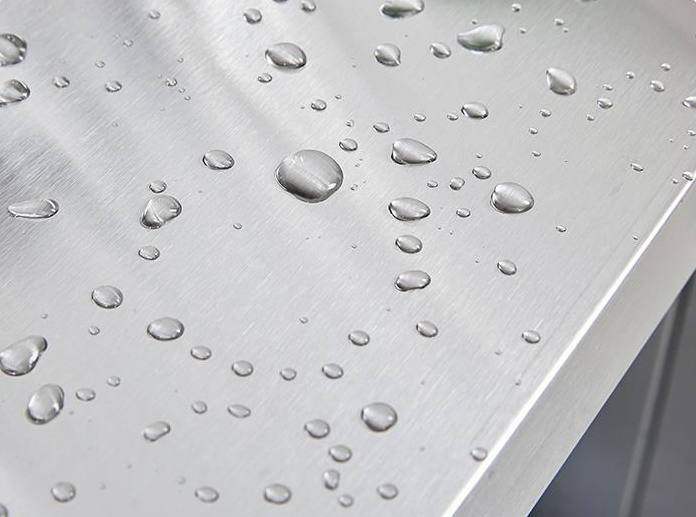 Professional Grade Stainless Steel Workbench for Commercial Restaurants and Kitchens