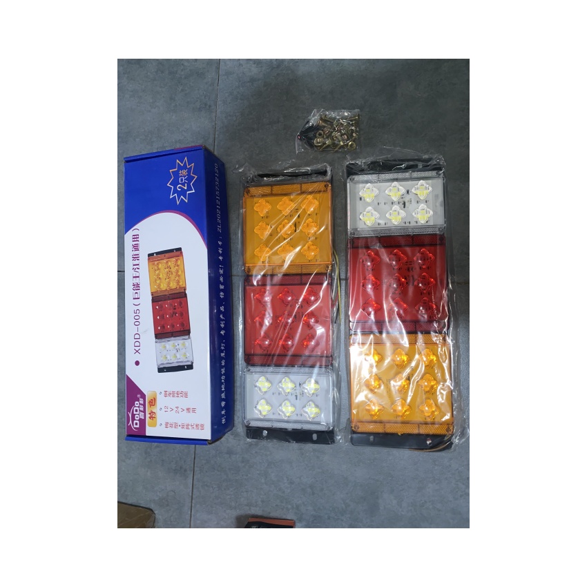 LED Tail Light for Volvo Truck Trailer Visible and Europe Heavy Duty