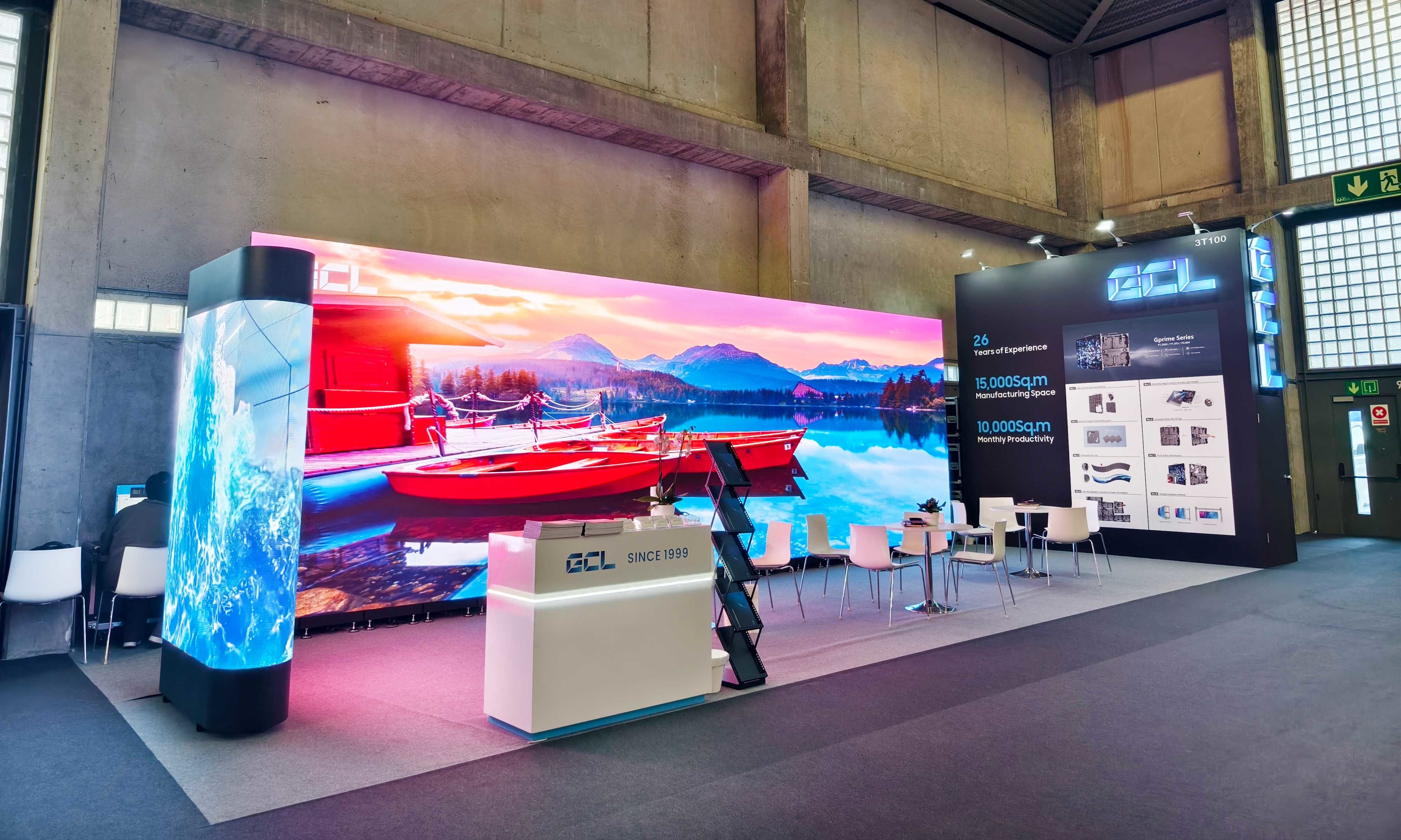 Lightweight Indoor Rental LED Video Wall Panel Weight 7.4Kg for End Stage Performance