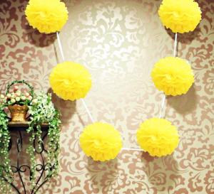 China 6 Tissue Pom Pom Garland - Yellow wholesale