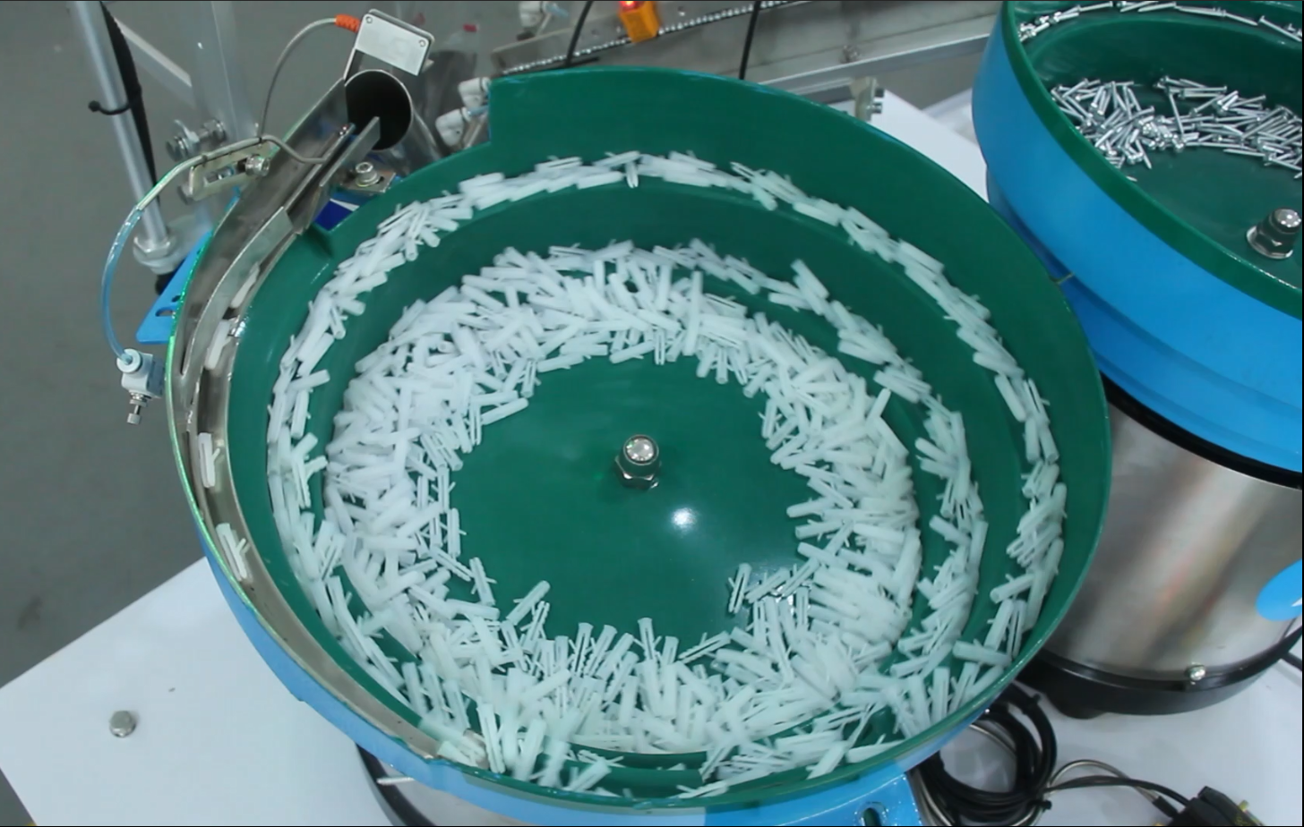 High Efficiency High accuracy automatic hardware bolt screw counting packing machine
