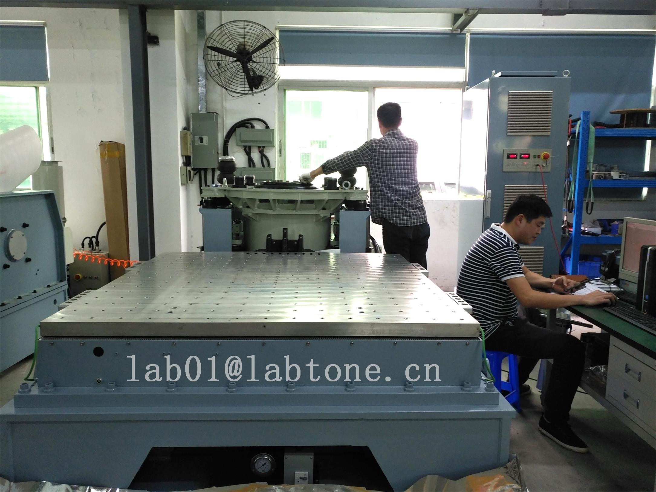 Sine and Random Vibration Test System with Controller for MIL-STD 810F