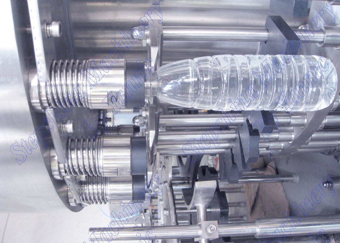 PET Bottle Automatic Water Filling Machine With High Capacity 15000 BPH CGF32-32-8