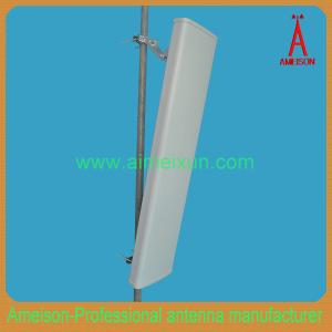 China 806-960MHz 2x18dBi Directional Panel Antenna wireless antenna wholesale