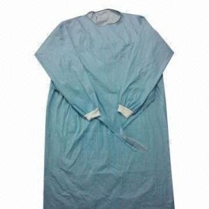 China Polypropylene Disposable Coveralls , Waterproof Surgical Gowns Prevent Cross Infection wholesale