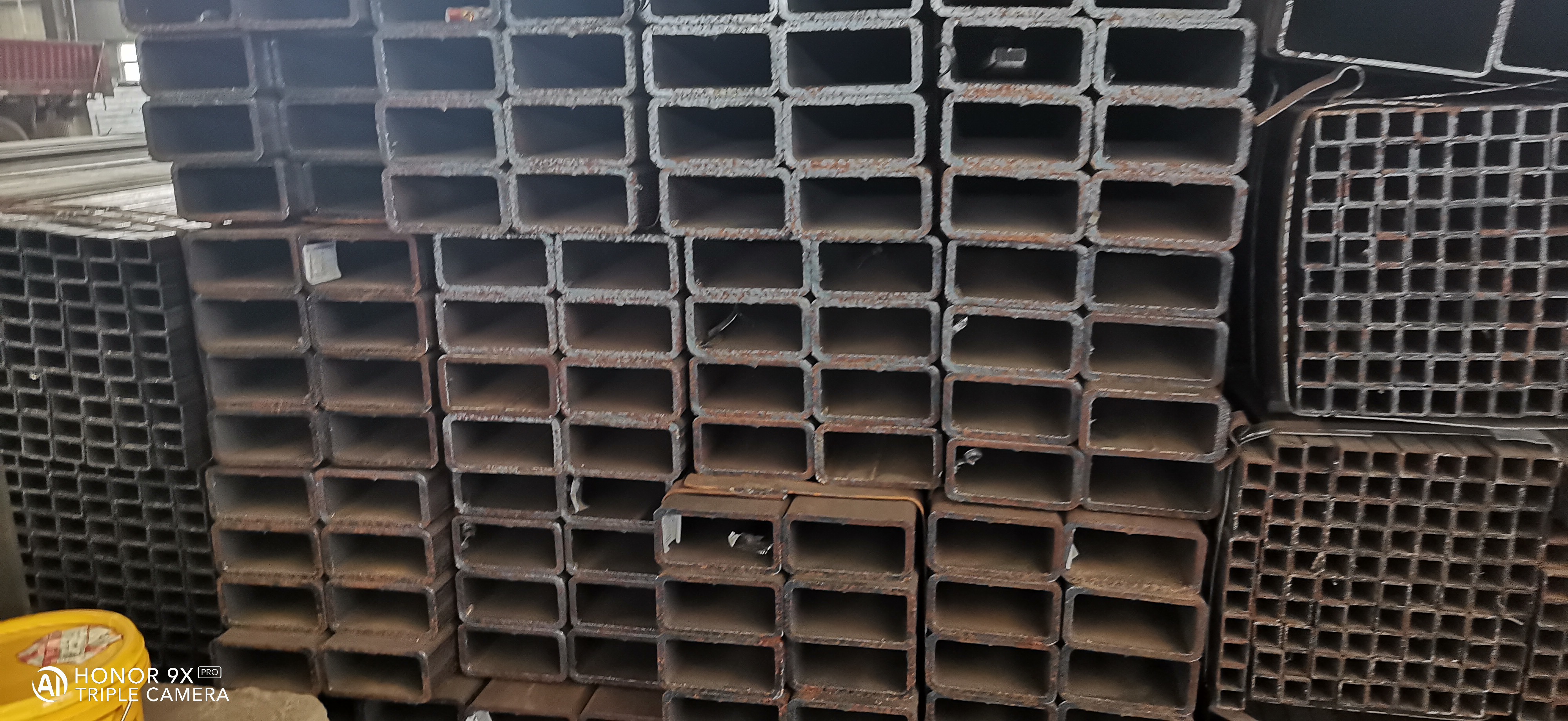 Q345 Welded Seamless Carbon Steel Pipes Rectangular Tube 12m Length