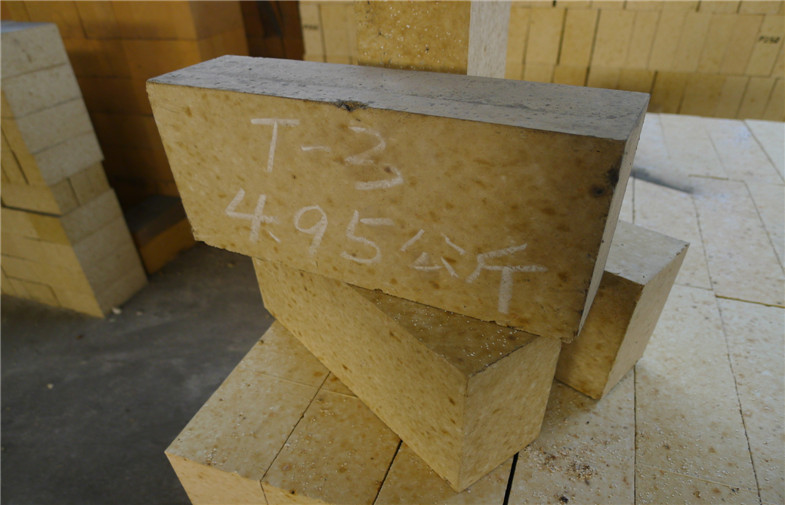 Wear Resistance High Alumina Brick / Heat Resistant Bricks For Hot Blast Furnace