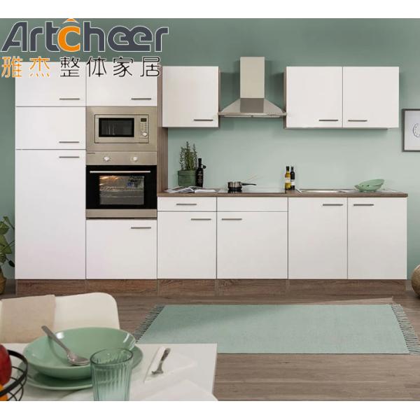 Modern Style Melamine Finish Plywood Carcase Kitchen Cabinet with Tall Cabinet Unit