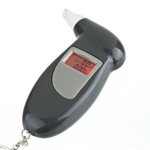 China wine alcohol tester, digital breathalyzer with keychain and mouthpiece BS68S wholesale