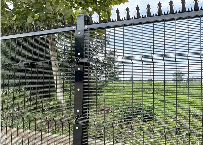 Rectangle Hole 358 Security Welded Mesh / 358 Anti Climb Fence