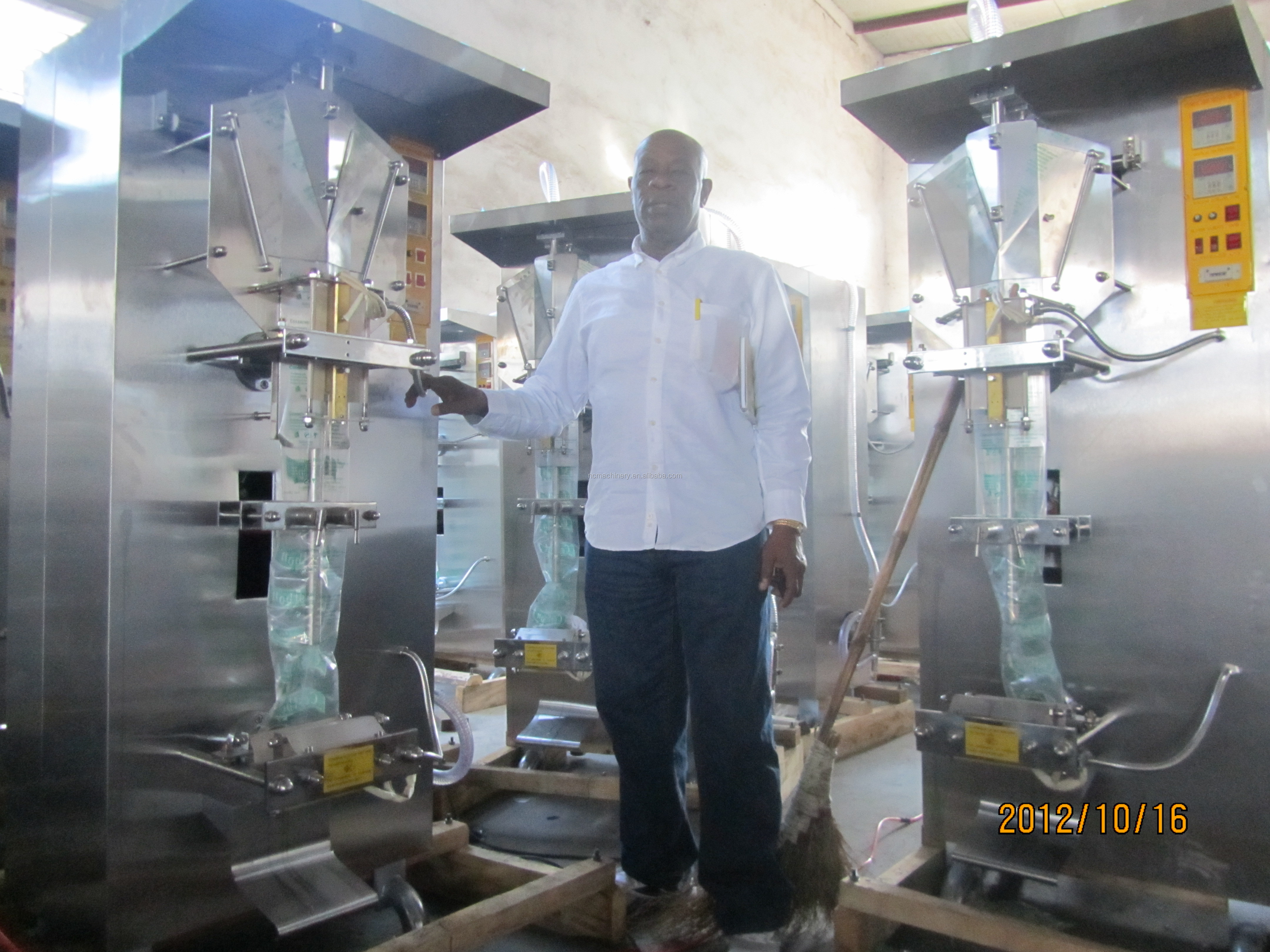 Beverage Packaging Type Bags Full Automatic 2000bph Sachet Water Production Line