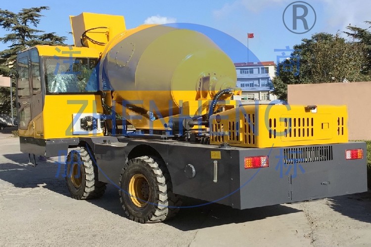 2.5cbm Self Loading Concrete Mixer Truck Automatically Feed Labor Saving