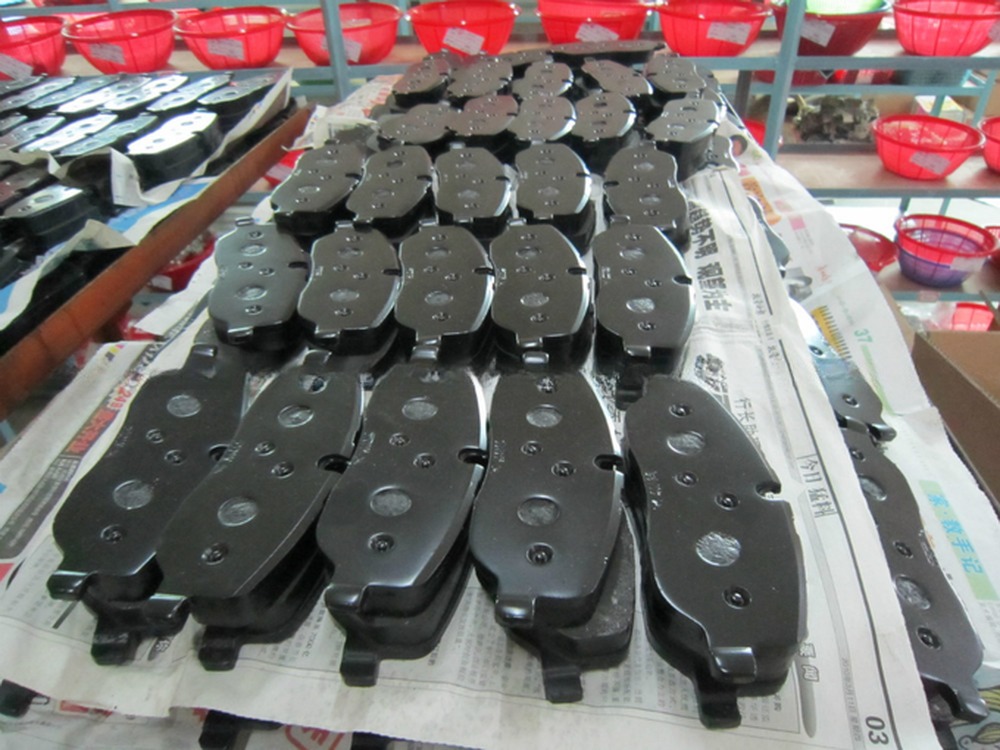 44060-ED026 Car Brake Shoe For Nissan Tiida 2006-2015