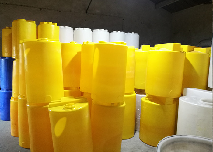 Mc300l Rotomolding Chemical Dosing Tank For Water Treatment Storing / Mixing