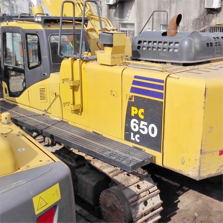 Good Condition Komatsu Excavator 650 PC650 Used for Mining Original Hydraulic Valve