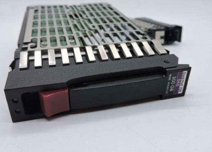 492620-B21 HP Hard Disk 493083-001 300GB SAS 2.5 Inch 1 Year Warranty