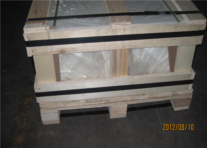 Low Iron Ultra Clear Tempered Solar Glass / Patterned Solar Glass CE Certificated