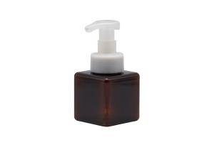 China Empty 250ml Square Plastic Lotion Bottle Transparent Amber Lotion Bottle wholesale