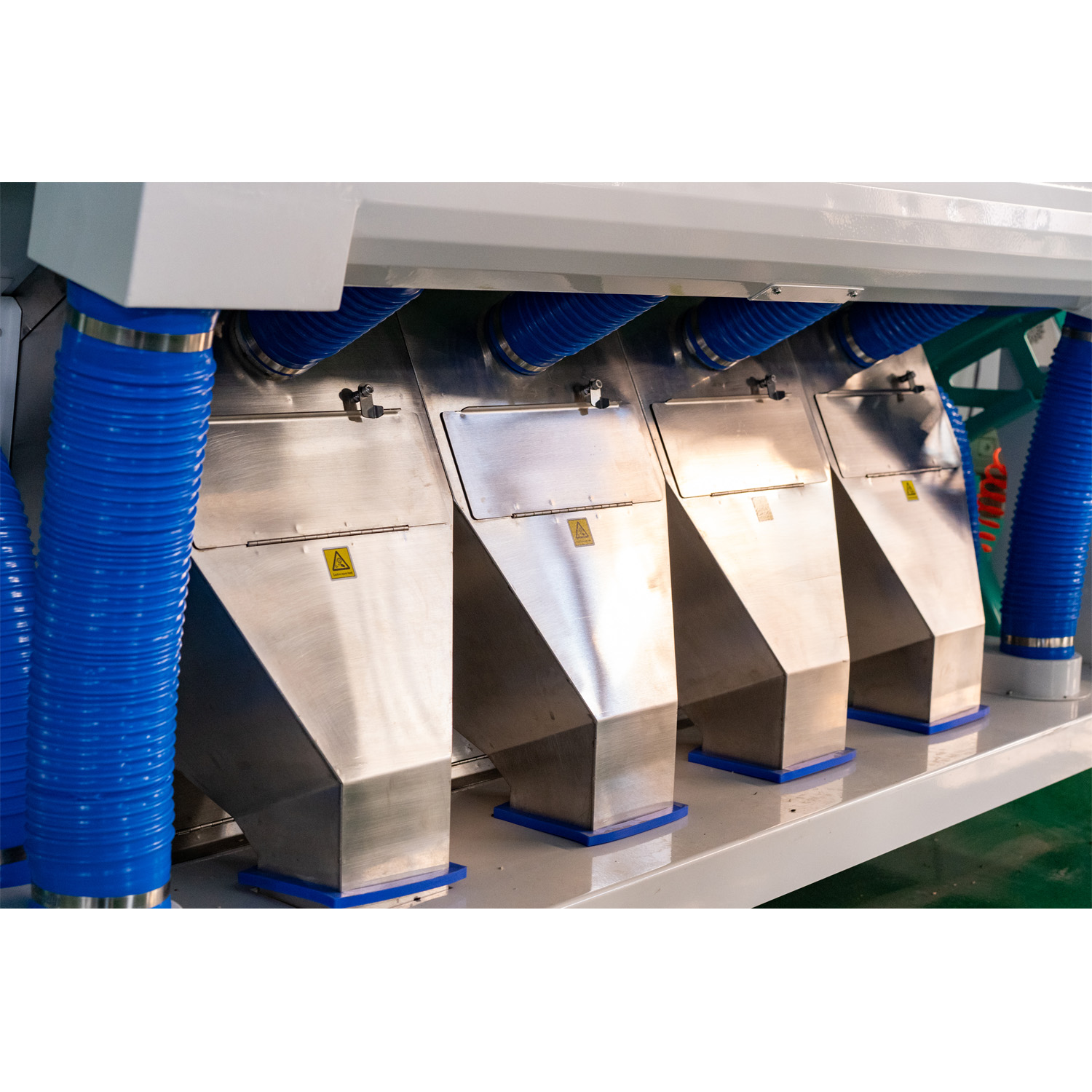 Efficient CCD Industrial Sorting Machine Easy Using Operative System Interface