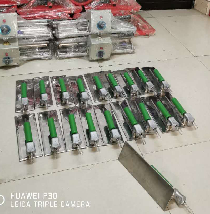 Heating Troweling Playground Paving Tool