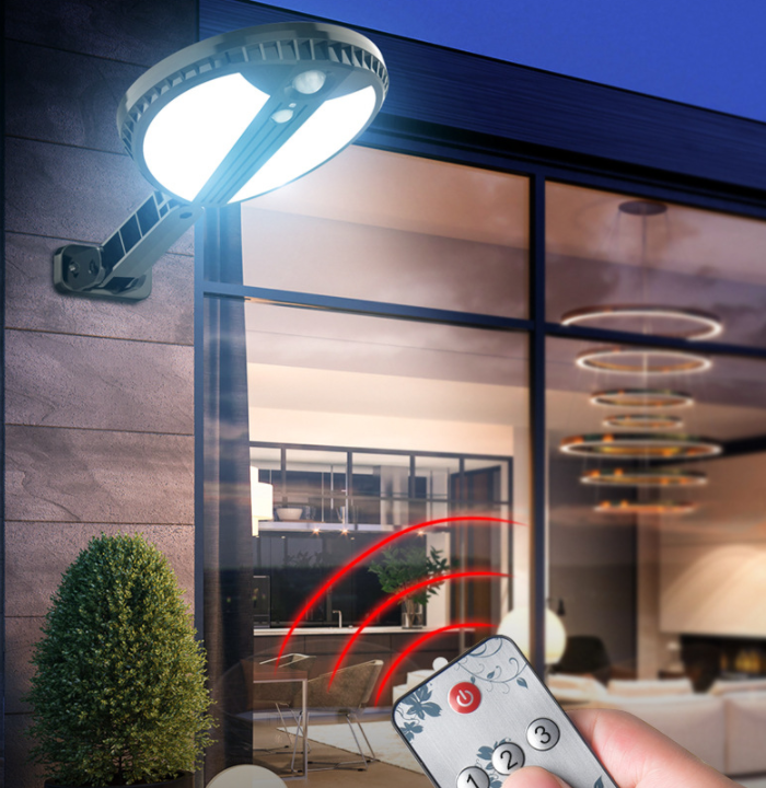 Remote PIR 70pcs 2835SMD Smart Municipal Pole Solar Street Light 35W Body Induction