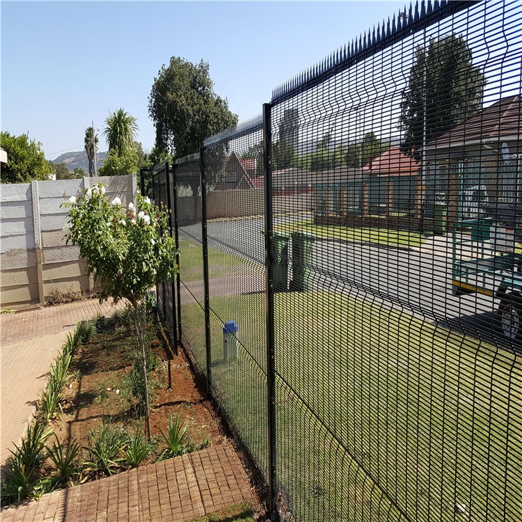 358 welded wire mesh fence high security fence Y post security fence China supplier