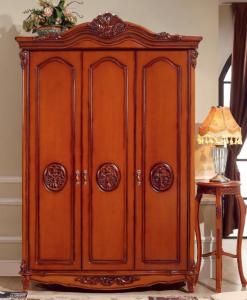 China Solid Wood Classic Bedroom Wooden Wardrobe 3 Door Design wholesale