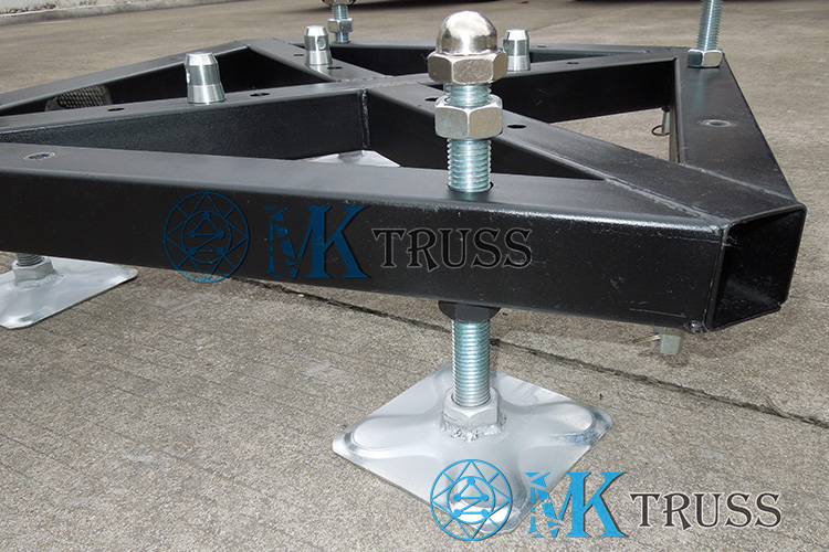 Indoor and Outdoor Concert Stage Truss Fit 400 in Silver or Black with OEM Service