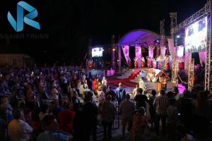 China Studio Curved Event Stage Hip Roof Trusses , Customer Size Spigot Truss wholesale