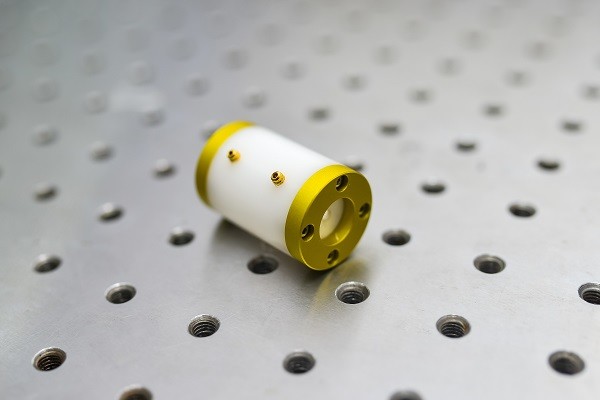 high quality bbo pockels cell with broad transmission ranges from 200nm to 2000nm for industrial applications for sale