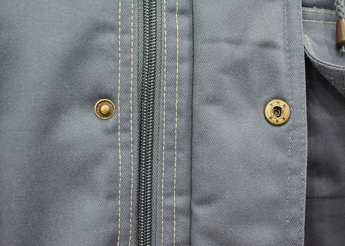 Full Size Outdoor Work Clothes With Waterproof Shell Fabric And Windbreak