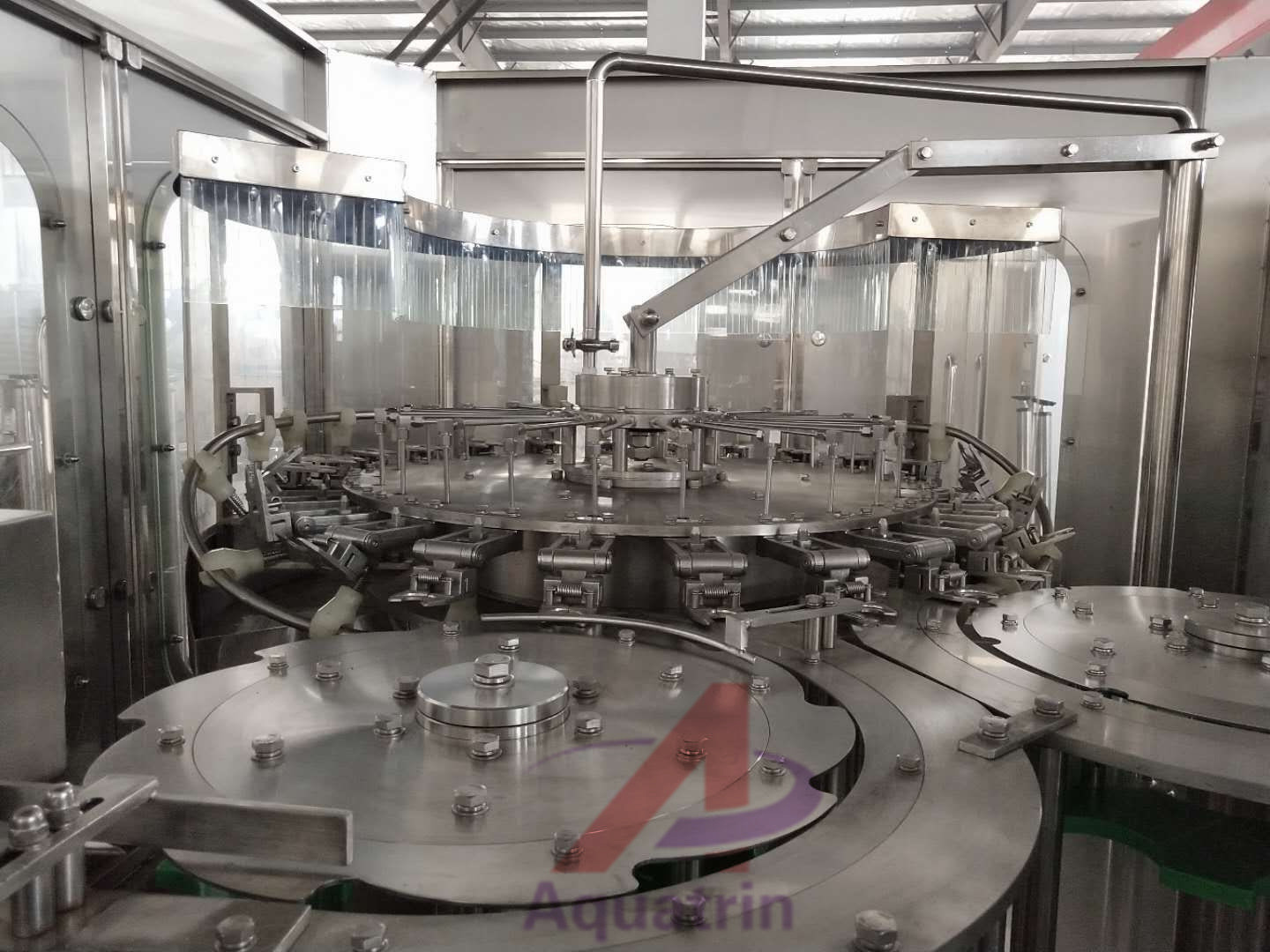 Rotary 2.2KW Automatic Water Bottle Filling Machine SUS304 0.8M3/ Min