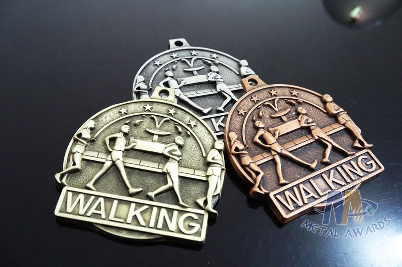 Marathon Die Cast Medals By Zinc Alloy , Custom Metal Running Engraved Medals Antique Gold Silver Copper Plating 3D