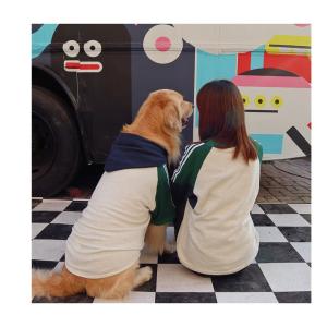 China Twinning S M Big Dog Cat And Owner Matching Hoodie Sweatshirt wholesale